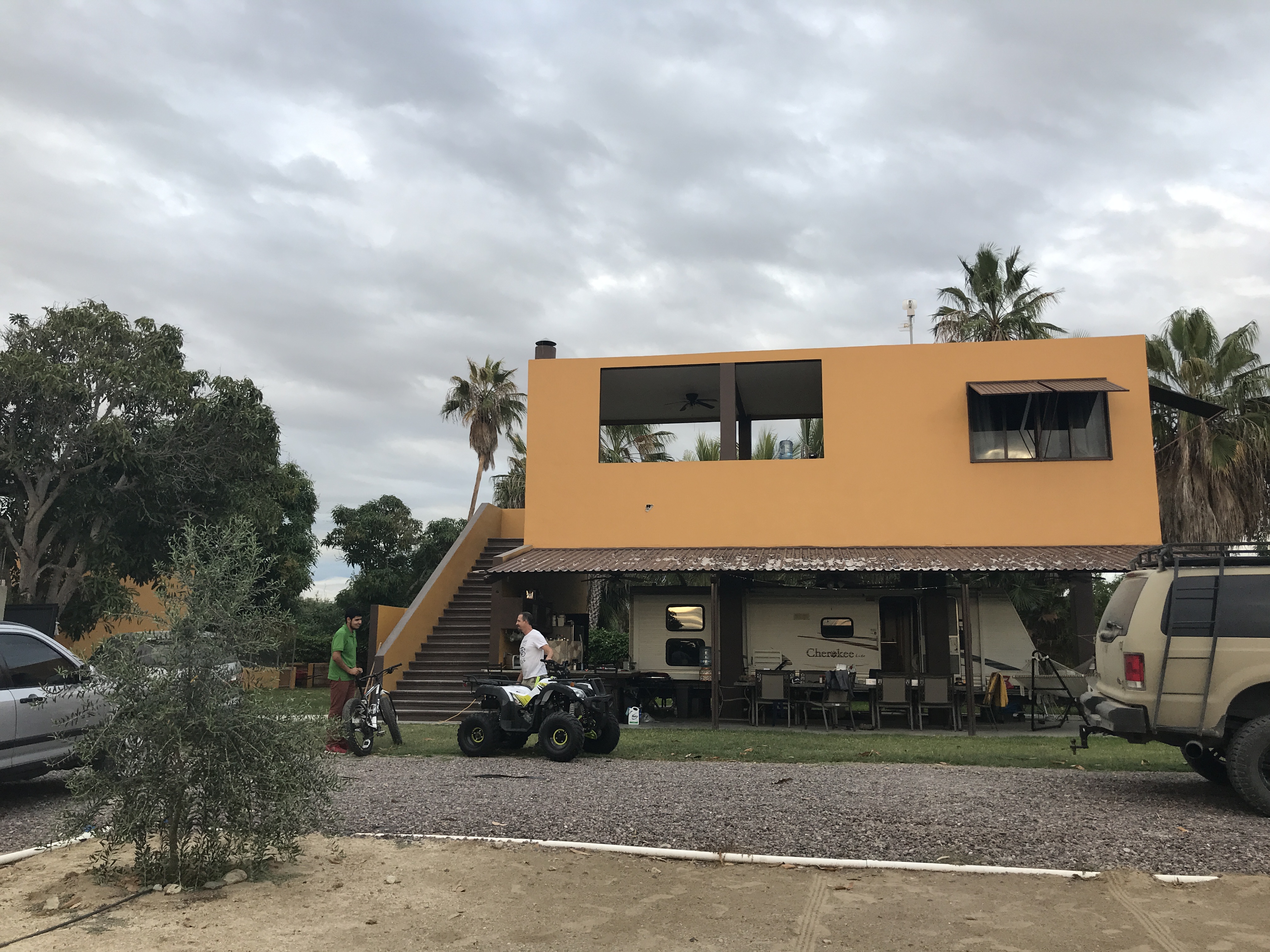 E895EDCA-9E3F-41B3-AEF7-0EFCF2D44041